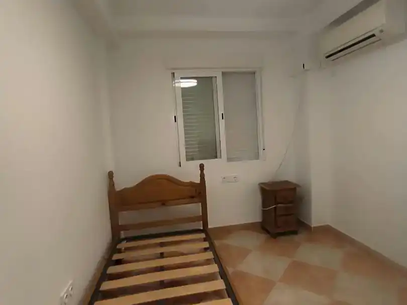 Pis de 93 m² a Còrdova