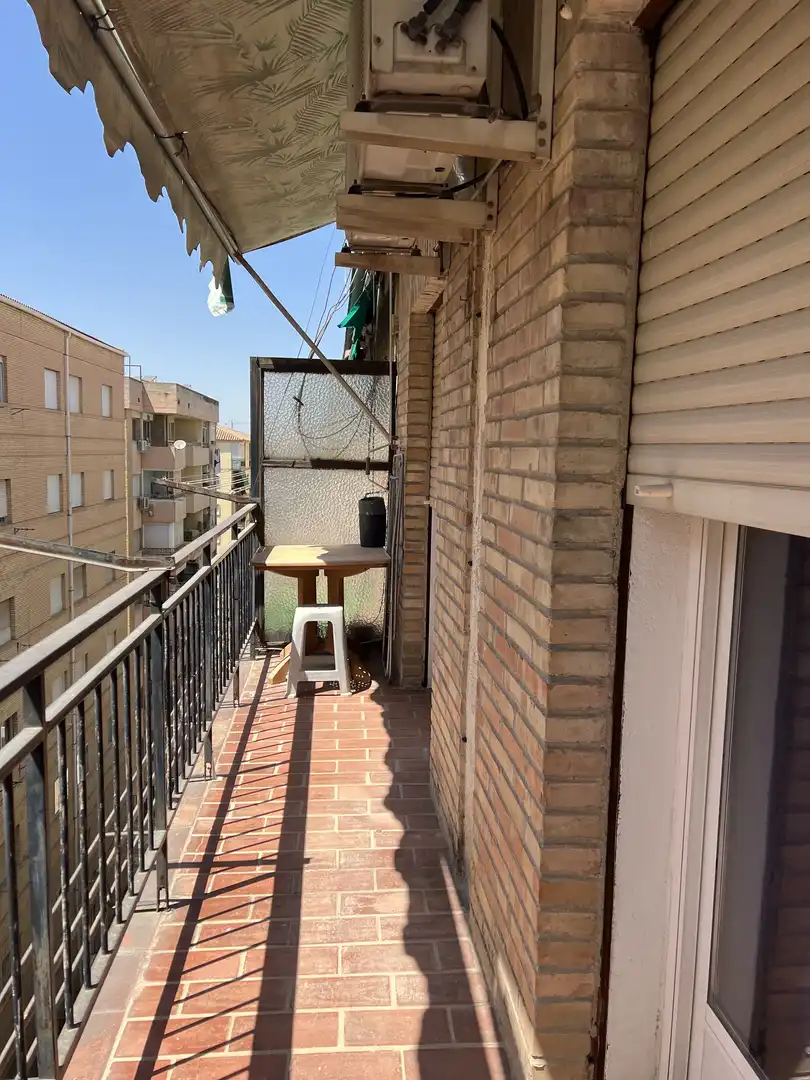 Piso de 90 m² en Granada