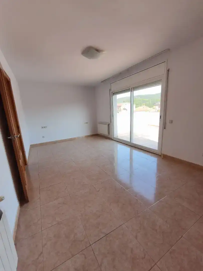 Piso de 251 m² en Vilalba Sasserra