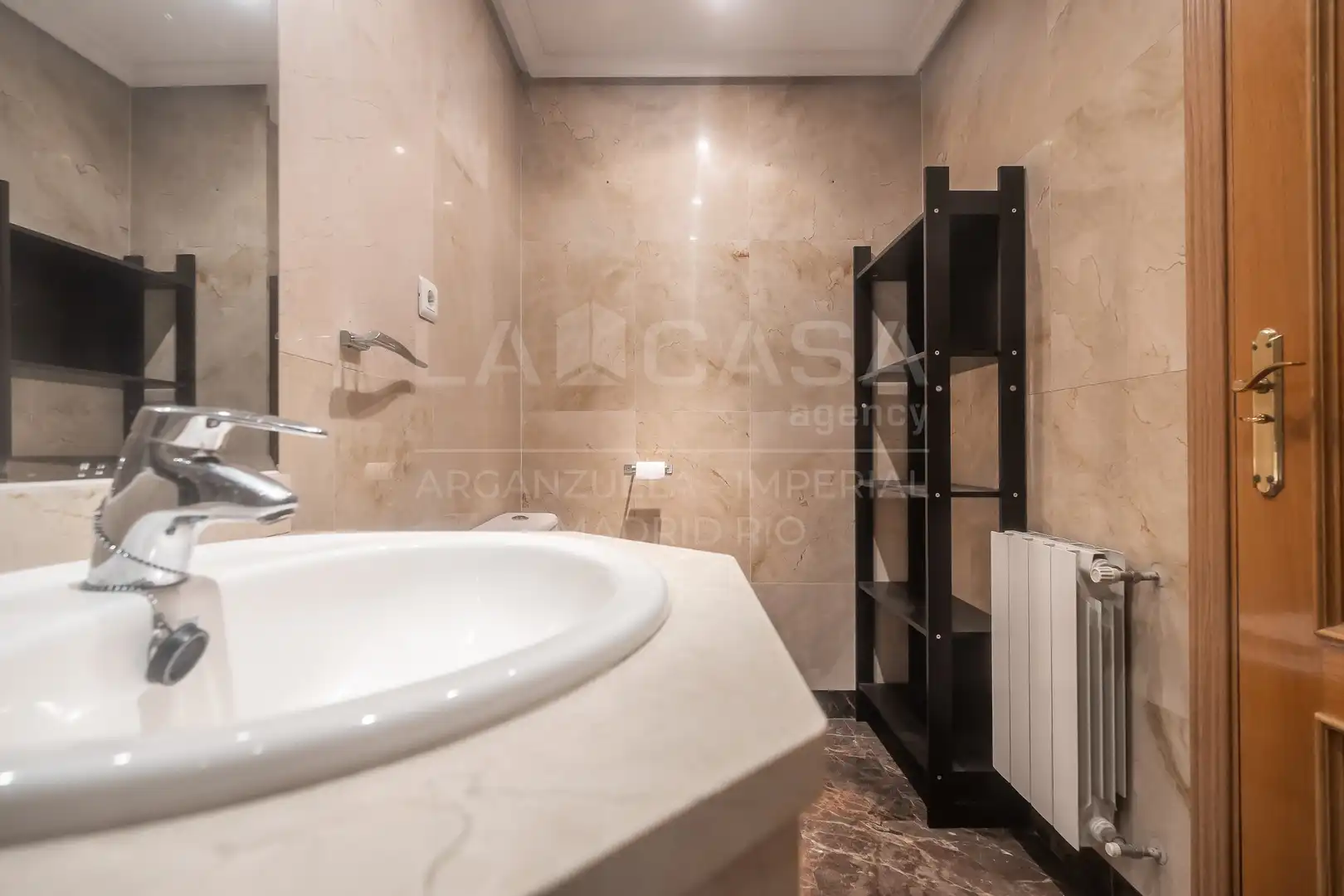 Wohnung 94 m² in Madrid