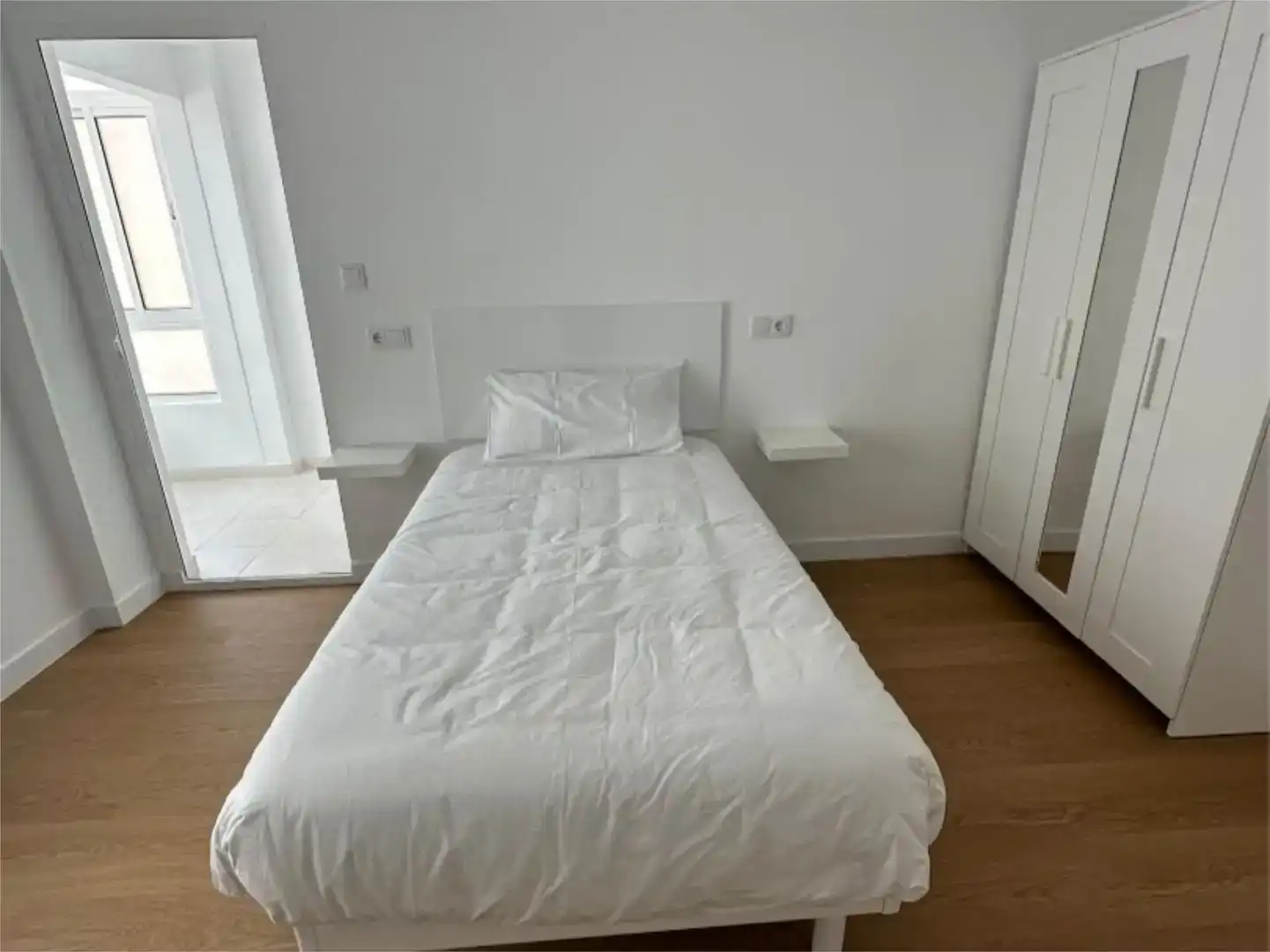 Habitación 90 m², Oviedo