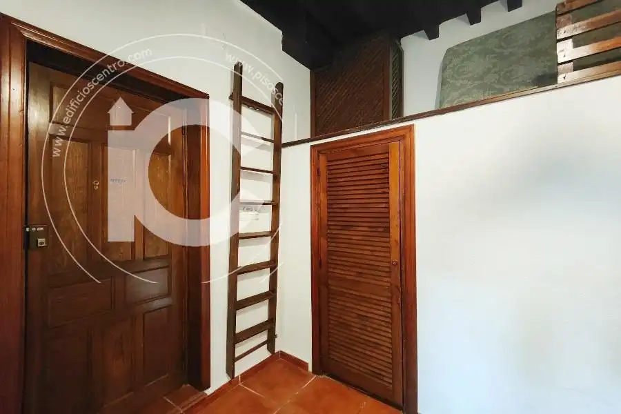 Apartamento 18 m² em Granada