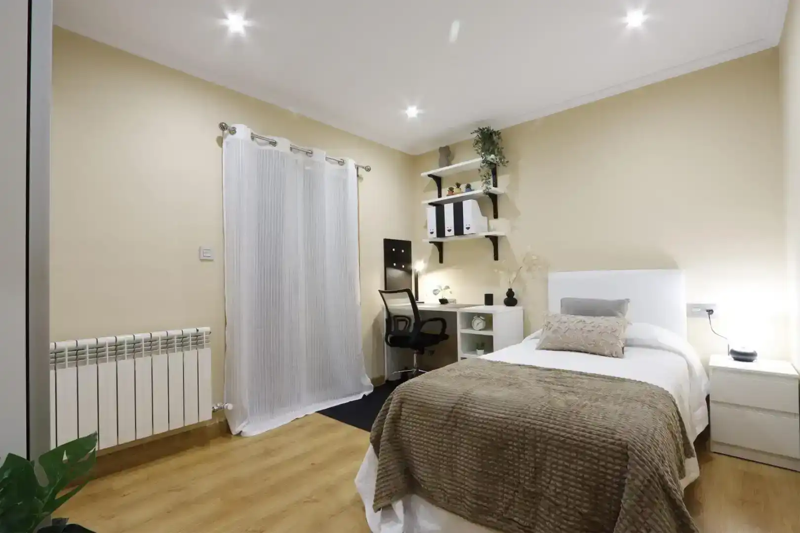 Piso de 85 m² en Ourense