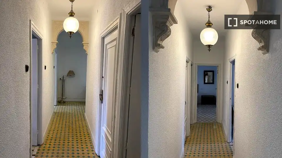 Habitación 115 m², Granada