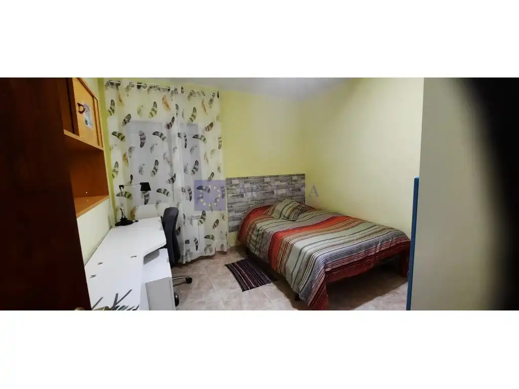 Piso de 90 m² en Cáceres