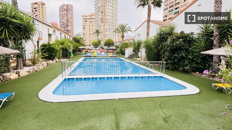 Habitación 115 m², Benidorm