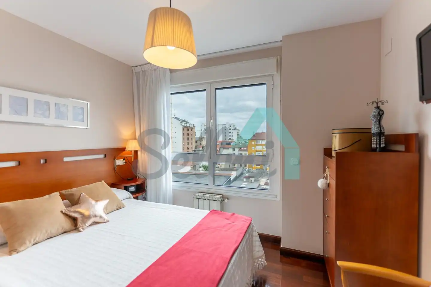 Piso de 56 m² en Oviedo