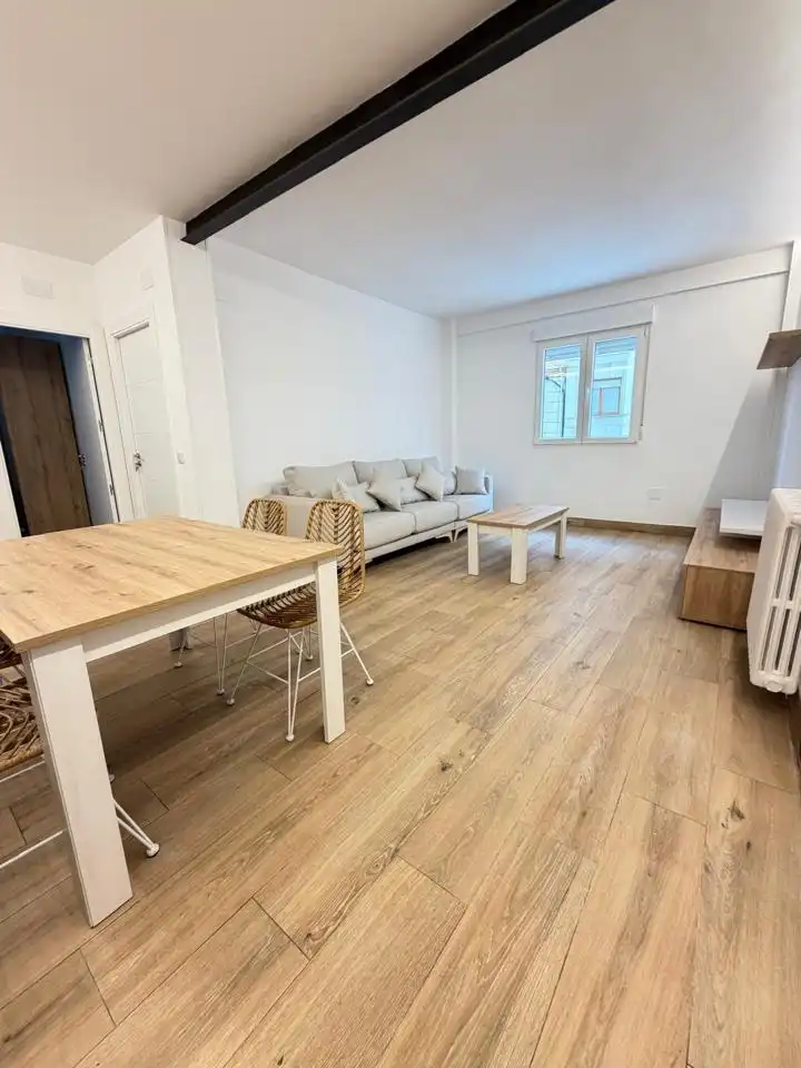 Piso de 130 m² en Segovia