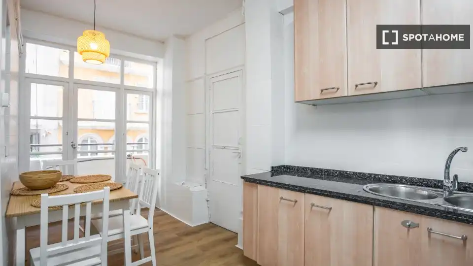 Habitación 230 m², Alicante