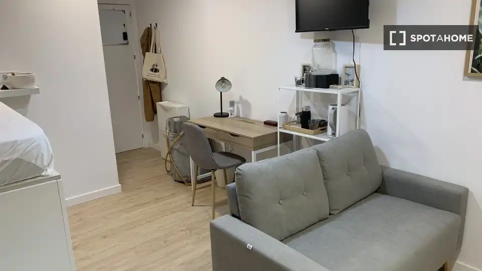 Habitació de lloguer, Madrid