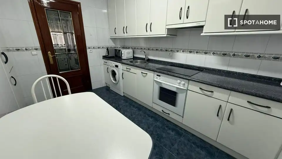 Habitación 115 m², Bilbao