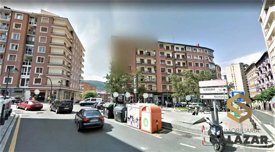 Piso de 81 m² en Bilbao