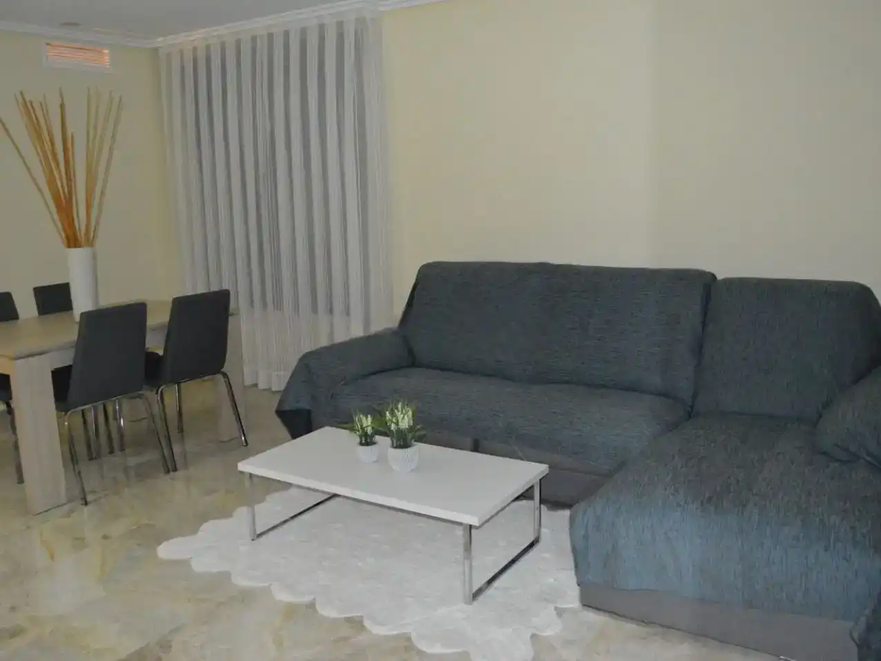 Piso de 80 m² en Almería