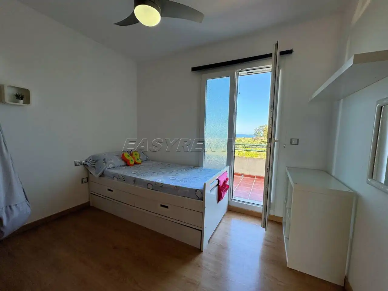 Haus 184 m² in La Línea de la Concepción