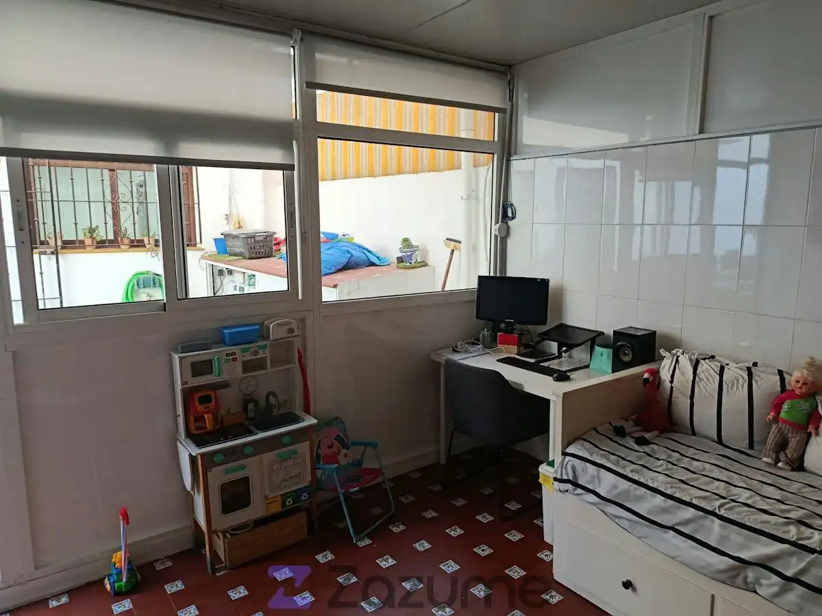 Casa de 180 m² en Alcalá de Guadaíra