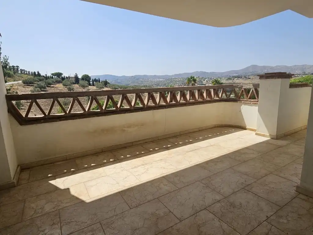 Piso de 80 m² en Alcaucín