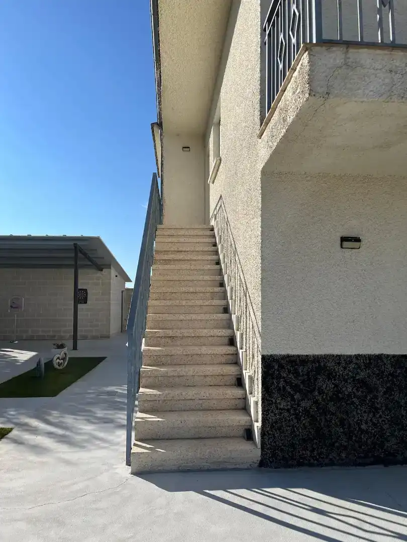 Piso de 190 m² en Calvarrasa de Abajo
