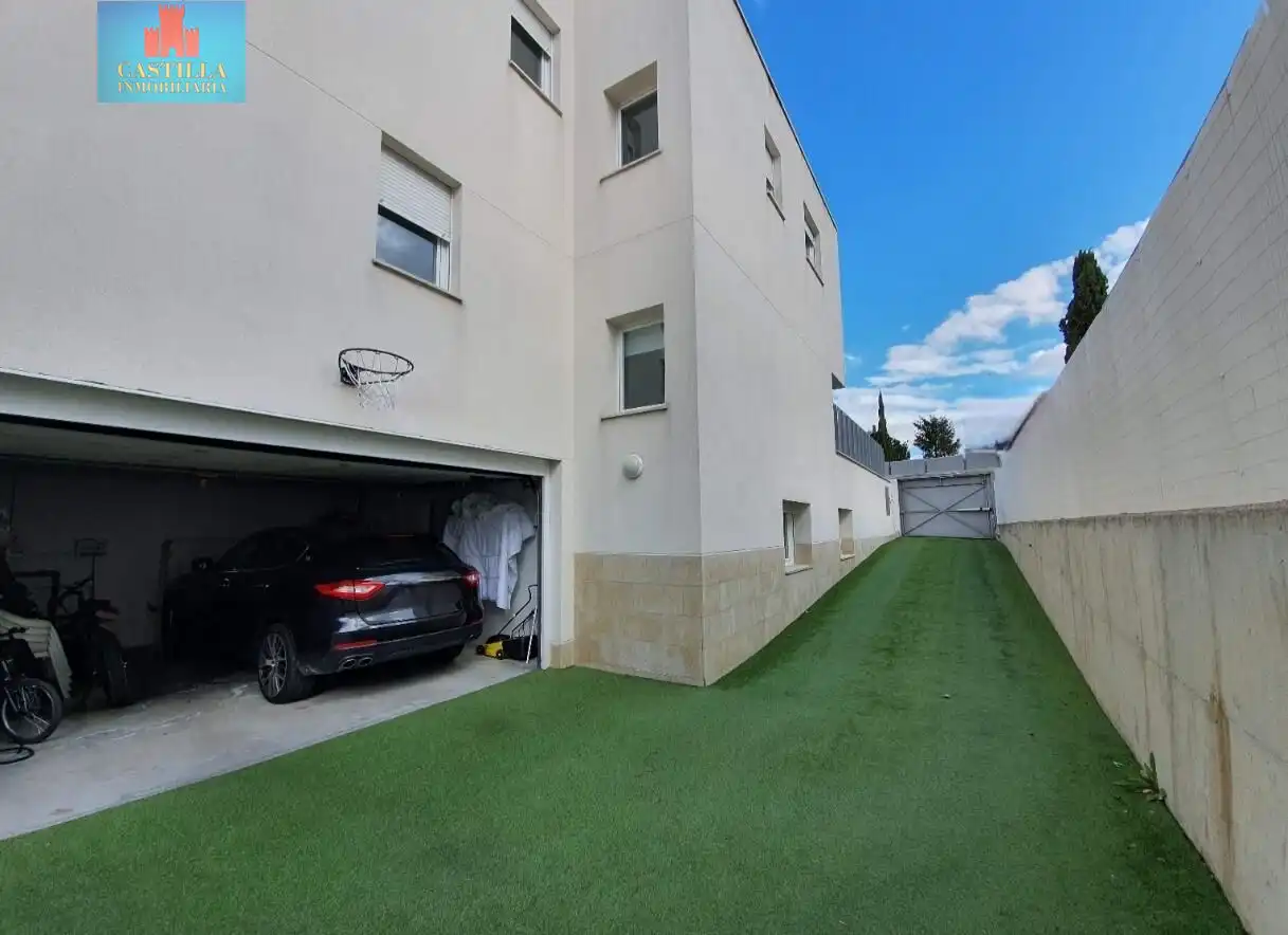 Piso de 265 m² en Ávila