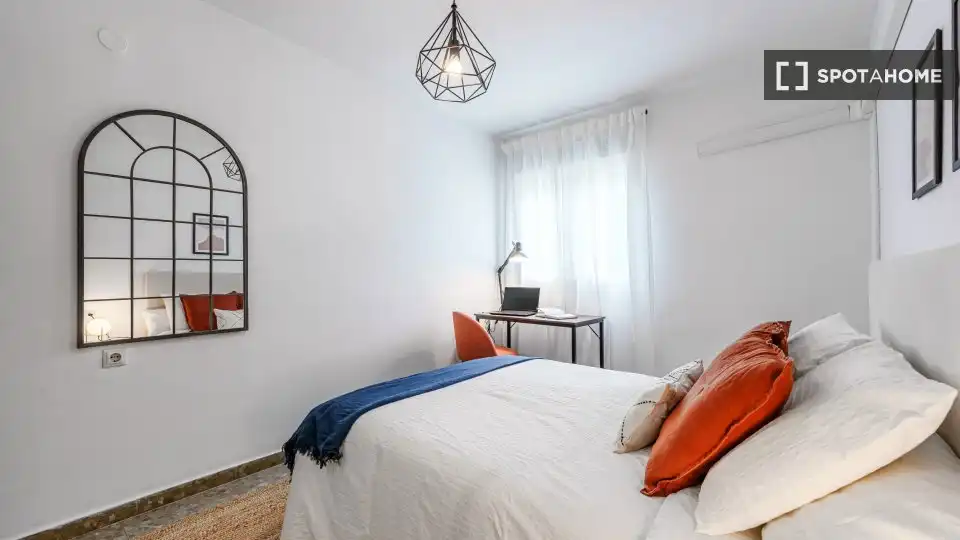 Habitación 297 m², Málaga