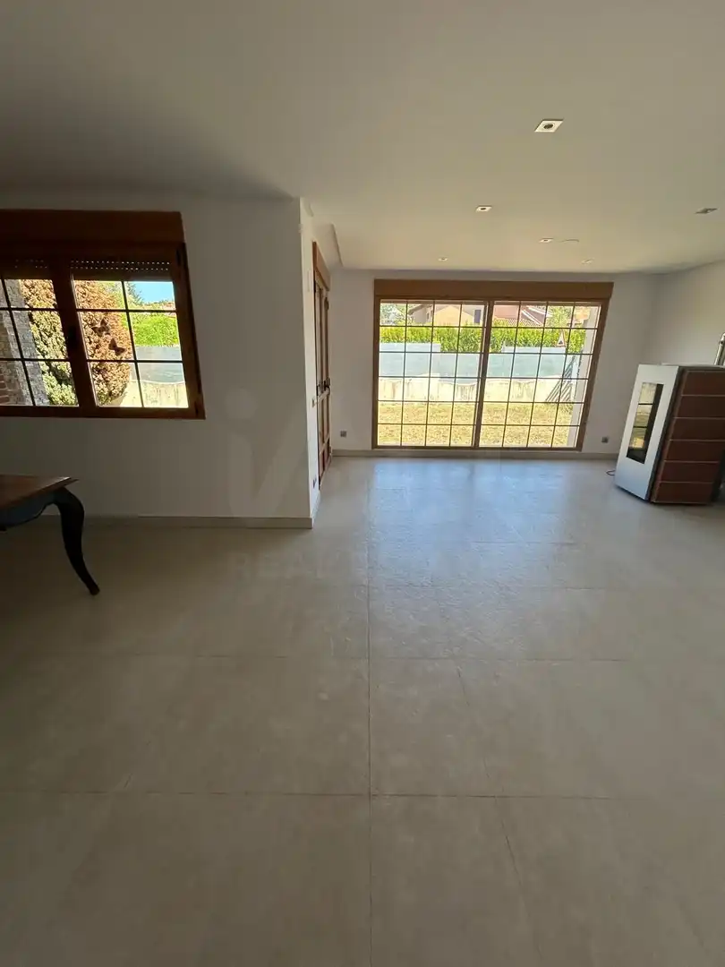 Casa de 235 m² a Sariegos