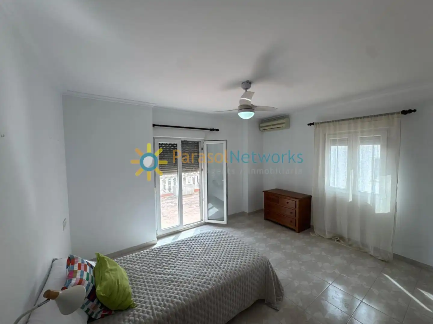 Casa de 262 m² en Ador