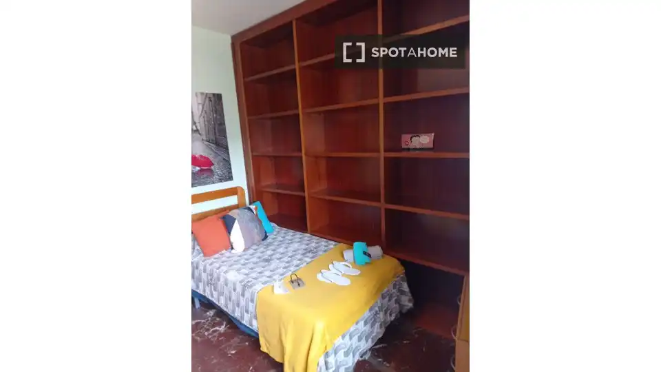 Habitación 115 m², Jaén