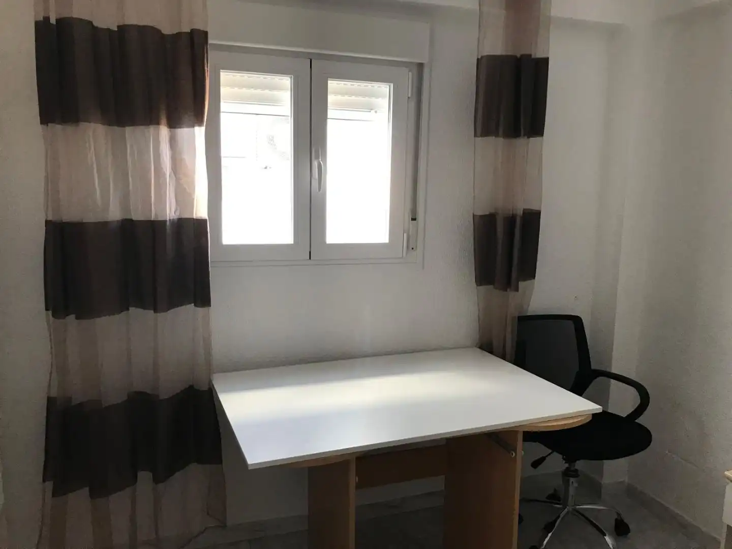 Habitació 110 m², Almeria