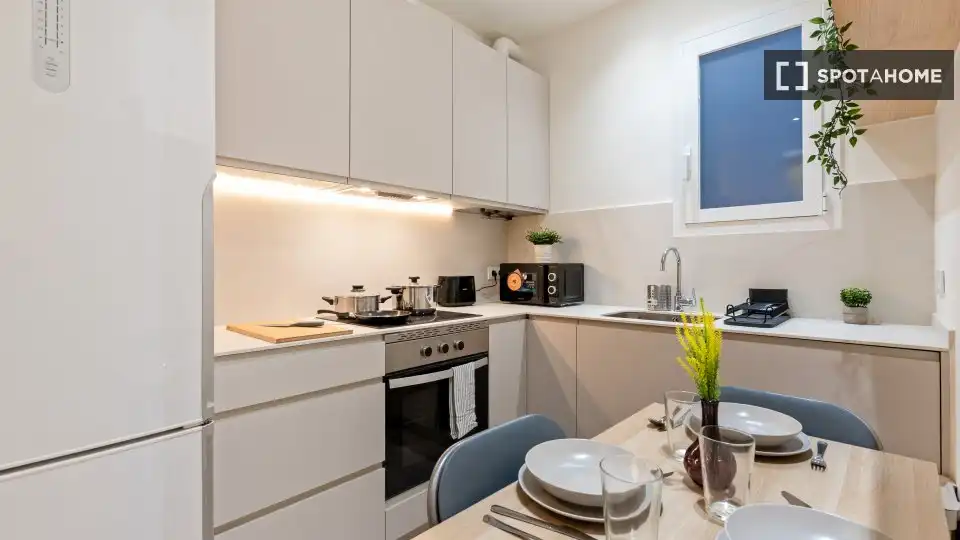 Habitación 100 m², Barcelona