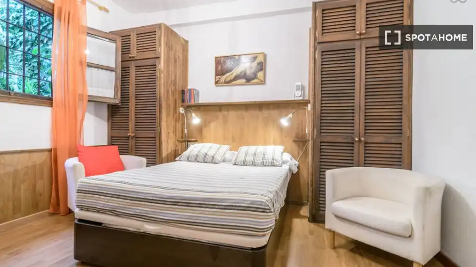 Habitación 55 m², Granada