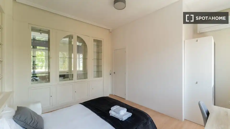 Habitació de lloguer, Madrid
