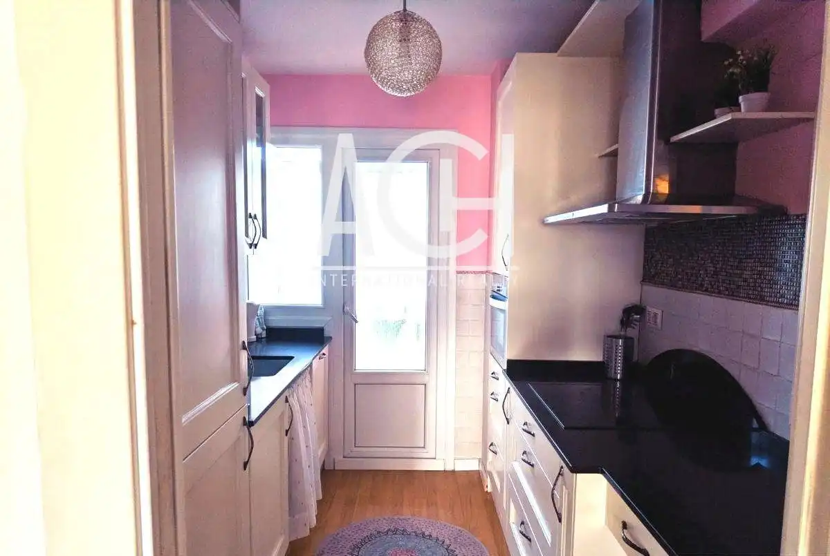 Piso de 90 m² en Sopela