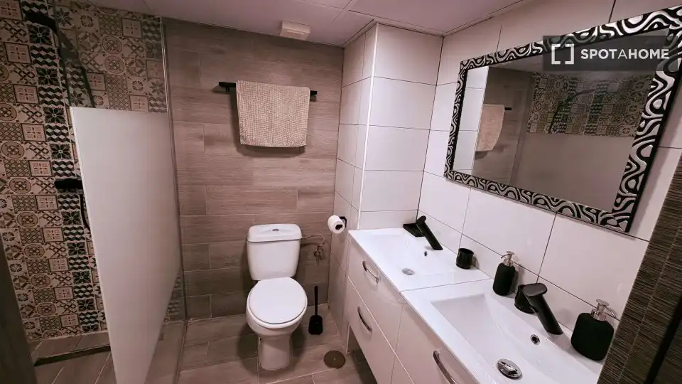 Habitación 104 m², San Juan de Alicante