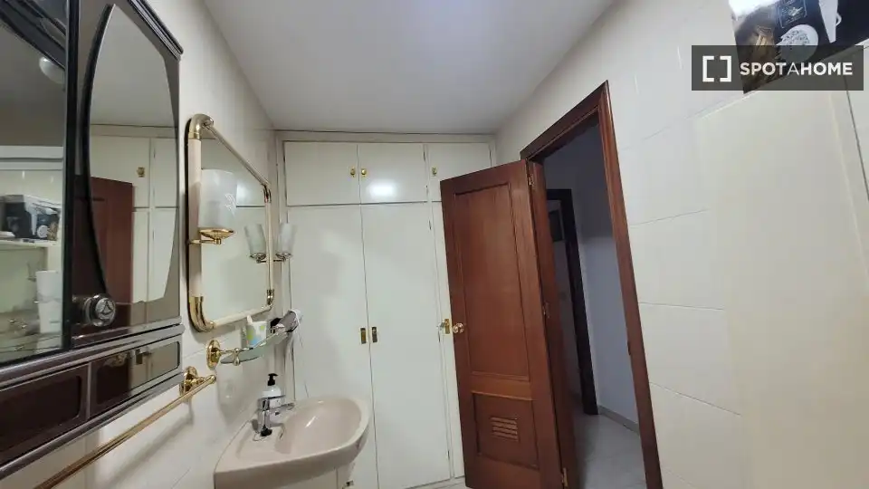 Habitación 105 m², Ronda