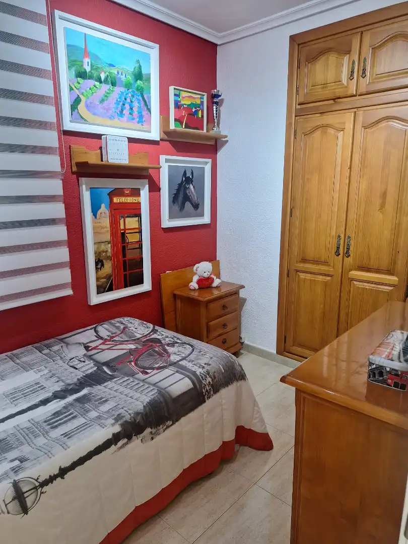 Pis de 81 m² a Còrdova