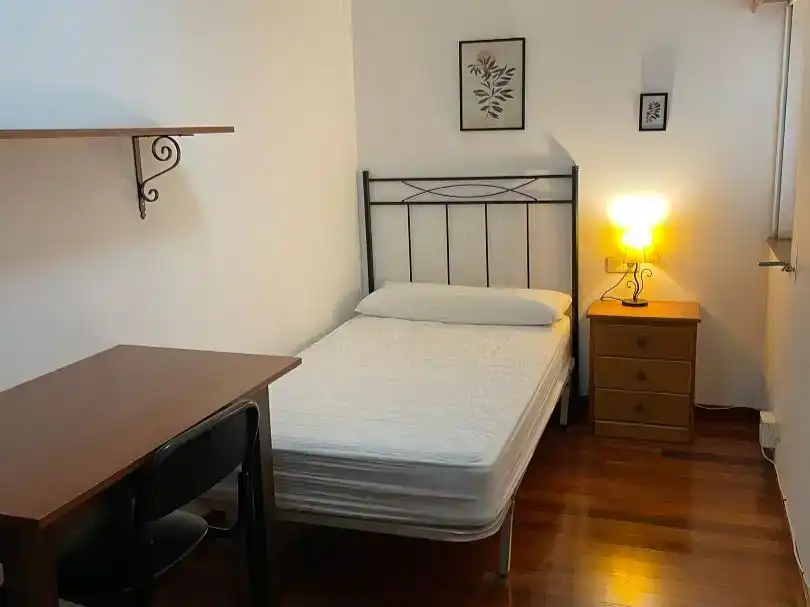 Piso de 80 m² en Oleiros
