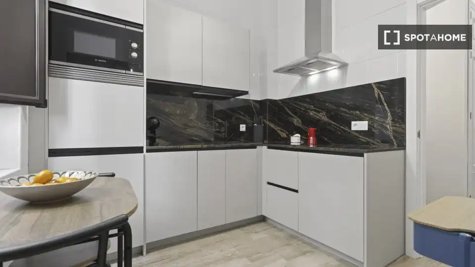 Habitación 75 m², Sevilla