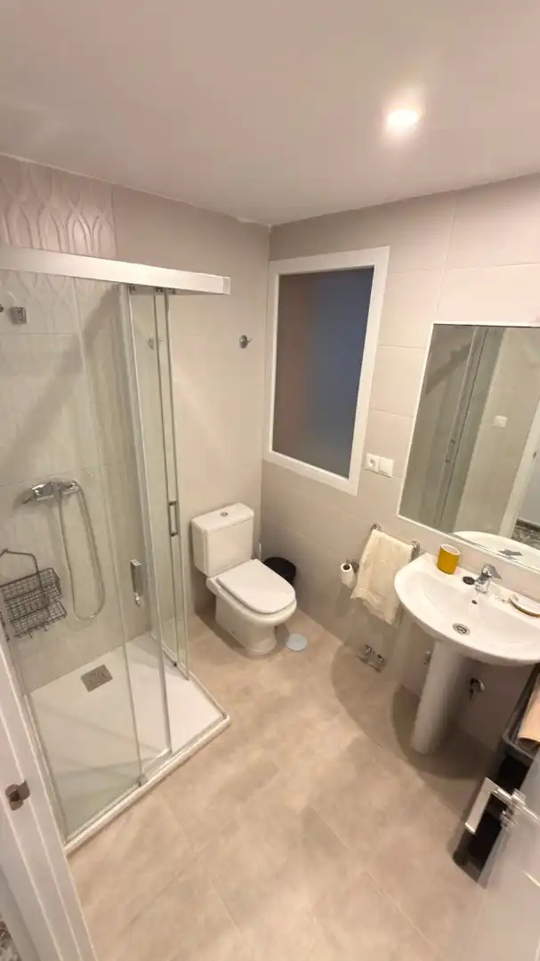 Piso de 200 m² en Granada
