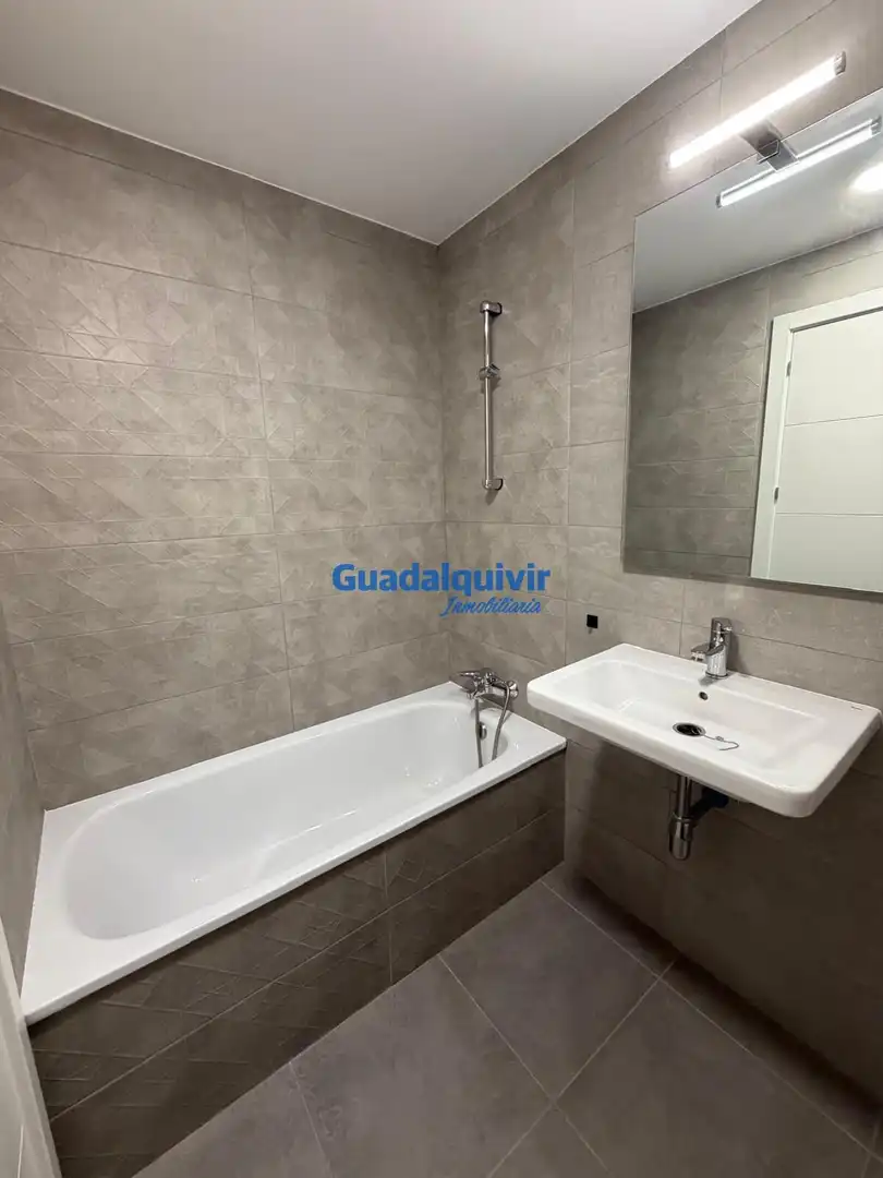 Piso de 101 m² en Dos Hermanas