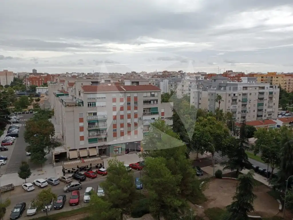 Piso de 140 m² en Badajoz