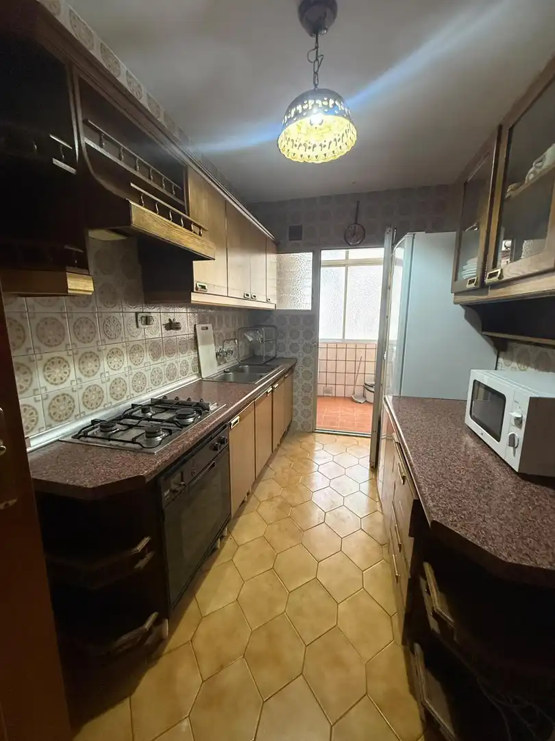 Piso de 85 m² en Granada