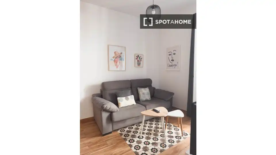 Habitación 69 m², Sevilla