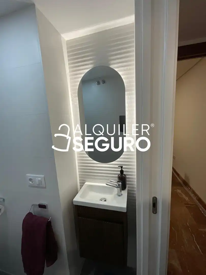 Piso de 90 m² en Sevilla