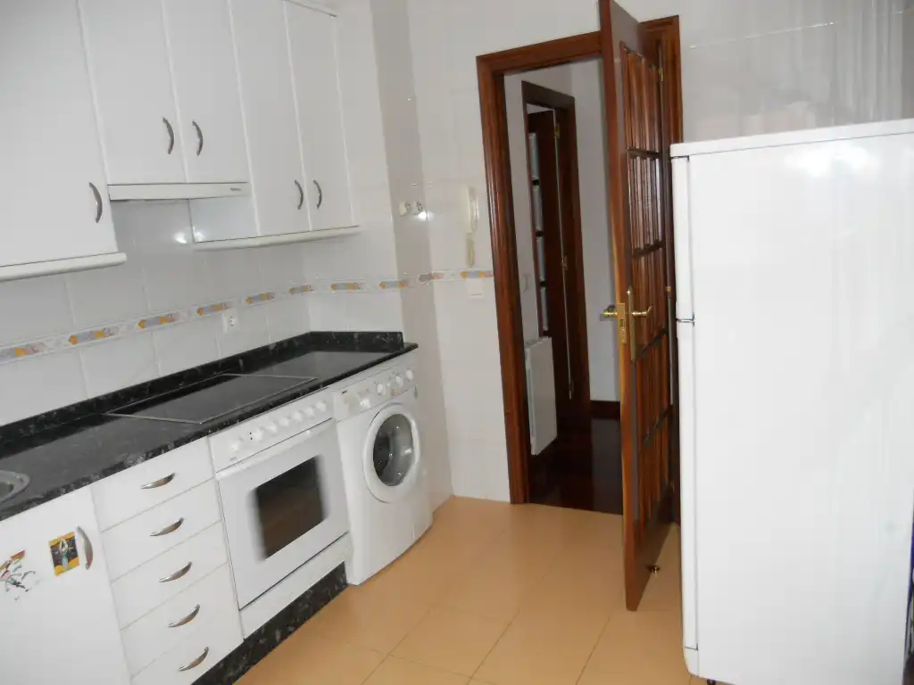 Piso de 100 m² en Santiago de Compostela
