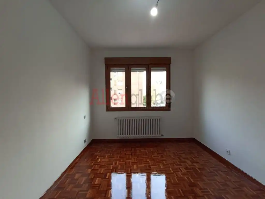 Piso de 110 m² en Oviedo