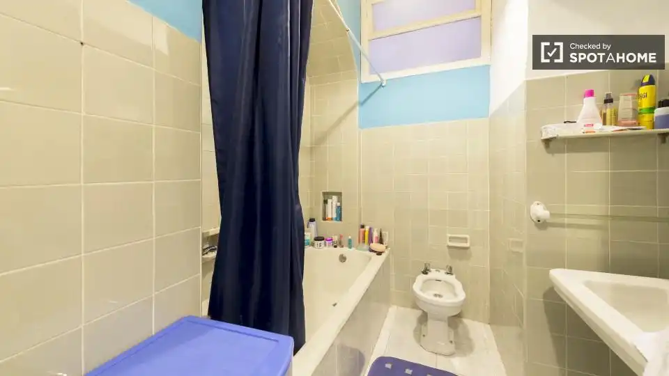 Habitación 150 m², Madrid
