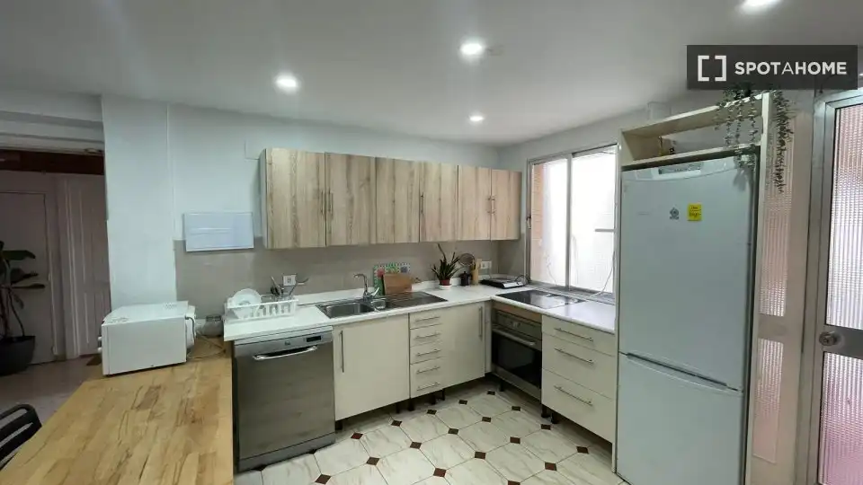 Habitación 207 m², Sevilla