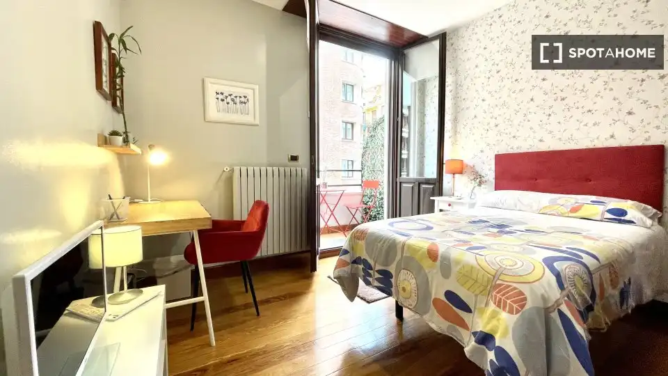 Habitación 138 m², Bilbao