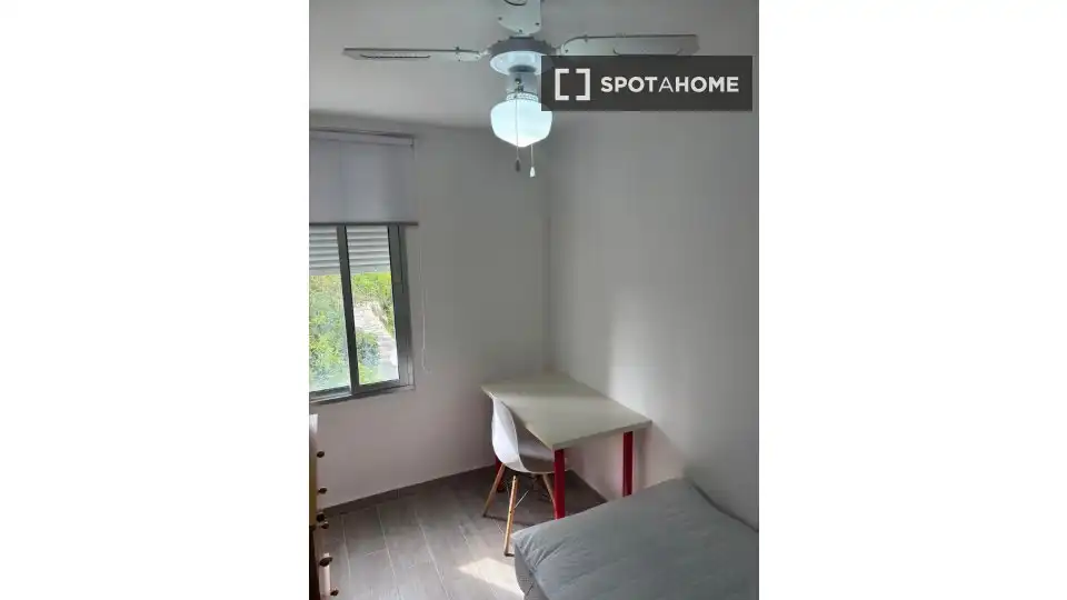 Habitación 69 m², Sevilla
