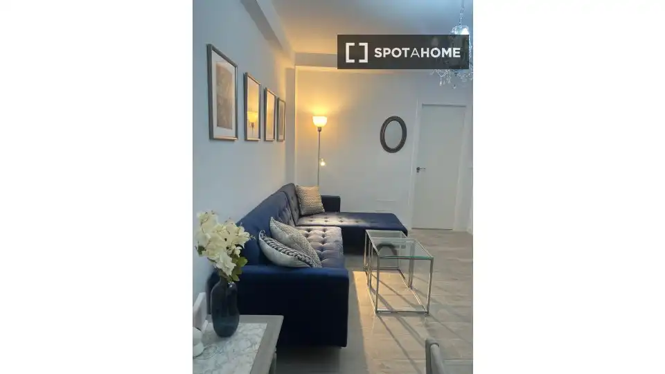 Habitación 64 m², Sevilla