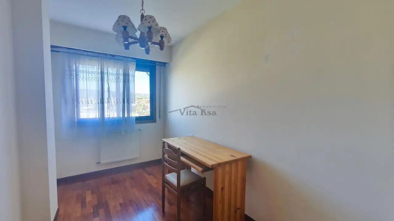 Piso de 110 m² en Barbadás